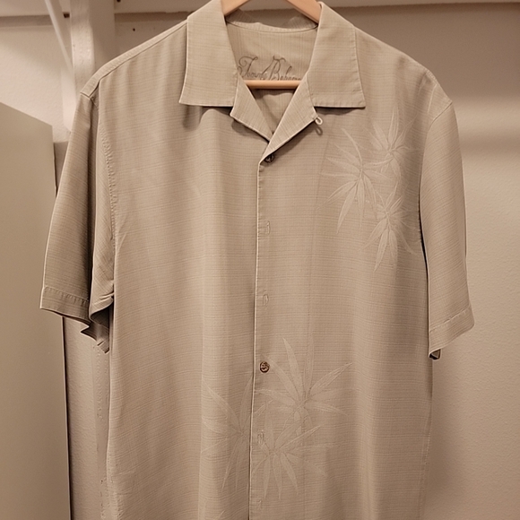 Tommy Bahama Mens Silk Shirt - Picture 1 of 7